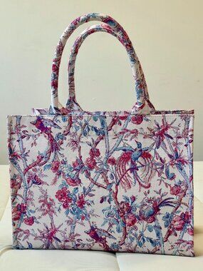 Aritzia Keep Tote